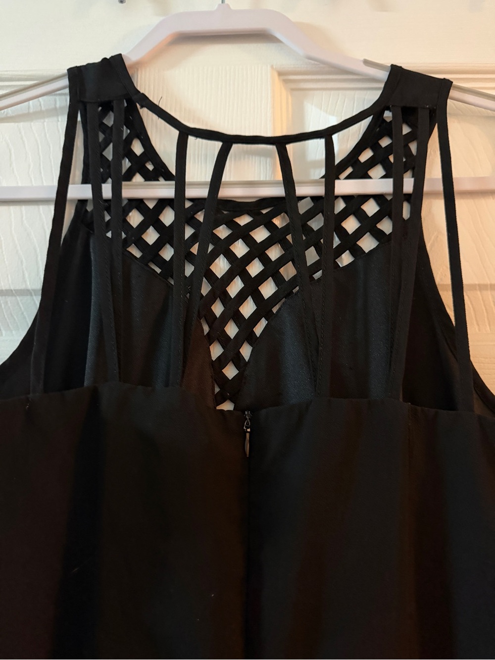 Forever 21 Black Fit & Flare Skater Dress Caged Lattice Neckline Size Large - Picture 3 of 8